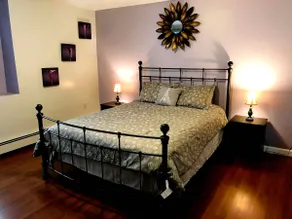 Cozy Modern 2 Bedrooms Apartment Close to Boston - Image 4