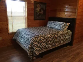 Cozy Cabin Getaway in the Woods #1 - Image 3