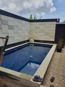 BUKIT SUITES VILLA 2 - Image 3