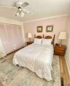 Roomy Midtown Home-Large and Central to Everything - Image 5
