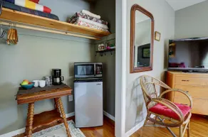 Perfect Woodstock Location- Short Walk to Town - Image 5