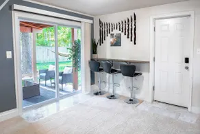 The Guest of Honor: Fenced Smart Home w/Hot Tub - Image 4