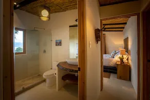 1bd/1 bath Cabin with hot tub, views and nature - Image 4