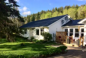 Walkout sunny guest suite 25km south of Moncton. - Image 2