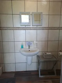 Cosy Apartment in a class Estate - Illovo Beach - Image 3