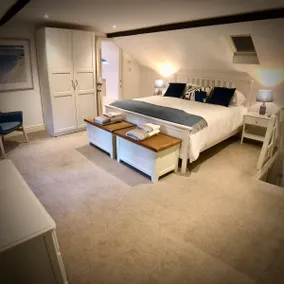 Beautiful Restored Cottage in the heart of Dorset. - Image 5