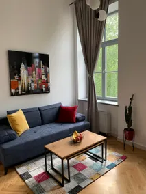 Top Location- Cozy Loft! - Image 3
