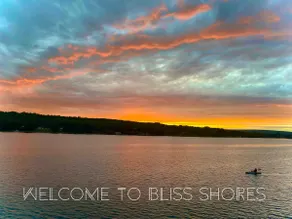 Bliss Shores Waterfront Chalet & attached Guest Suite: Sunsets & Northern Lights - Image 3