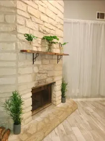 MID CENTURY ABODE- Convenient & spacious duplex - Image 5