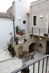 Apartment in Erice, historic center, ”basilico” - Image 4