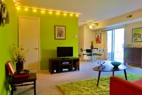 Mid Century Apartment (1960’s Time Capsule!) - Image 4
