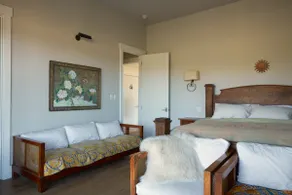 The Retreat at Sonoma Farm House - Image 4