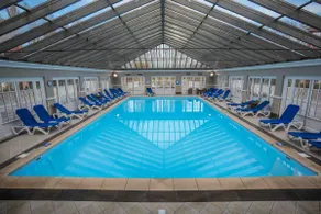 Apartment with heated pool, wifi, parking - Image 2