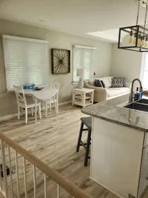 Bayfront Cottage - Image 3