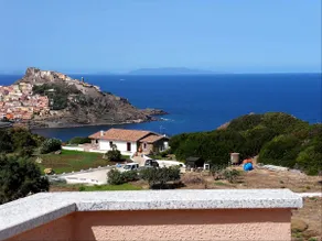 Bright apartment overlooking the sea - Image 2