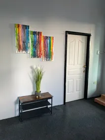 Mountain View, modern Unit - Image 5