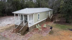 Walton Woods Green Cottage - Image 4