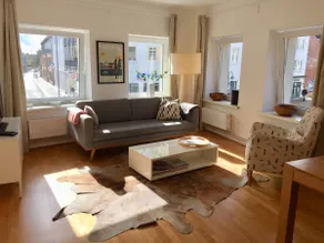 Appartement de 65 m² meublé avec goût dans un emplacement central à Husum - Image 2