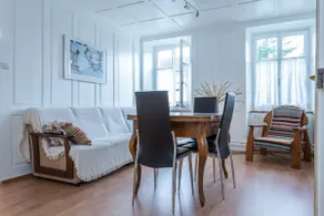Apartment in farmhouse with garden - Image 2