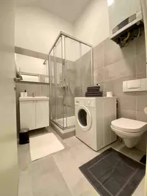 Central Apartment in Vienna near metro (800m) - T21 - Image 2