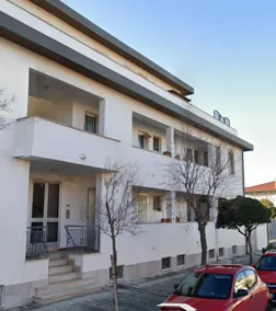 Charming two-room apartment with a sea view - Image 4