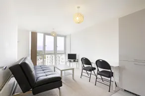 Abodebed - Bright, Modern Apt/1 Bed in Town Centre - Image 3