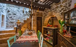 Meronas Eco House - Image 4