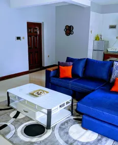 Elegante 1-Zimmer-Wohnung in der Nähe von Yaya Zentrum in Kilimani - Image 4