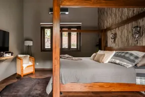 Japanese Inspired Villa with Deck Hot Tub in Jarabacoa - Image 3