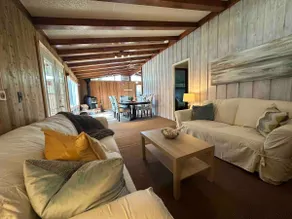 Waterfront*Hot Tub*Fire Pit*Wi-Fi*Screened Porch - Image 4