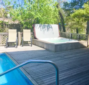 7 bdrms all w/AC, pool, hot tub, bay view $0 Fees - Image 2