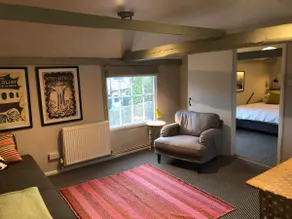 Tudor House - Image 4
