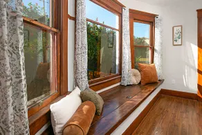 Cozy Craftsman: Sunny San Diego - Image 4