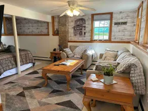 Private Apt 2 Blocks MainSt/Roundhouse/MT/Maribeau - Image 2