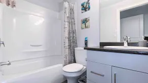Charming 3BR Detached House in Stonebridge - Image 5