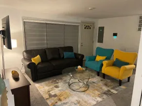 spacious2bd1bth1bath1bonsnboeing - Image 2