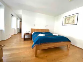 #17 Elegant, quiet 80 m² apartment with infrared sauna - Image 2