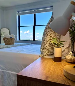 Lofty Downtown Pad with High Rise Views - Image 4