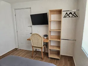 #7 Tampico Apartment - Image 3