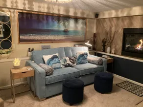 Chloe’s Garden Suite- Steam Room & Fireplace - Image 4