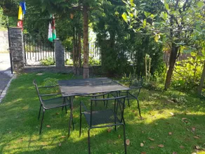 2 Bed Luxury Modern Apartment with friendly hosts - Image 4