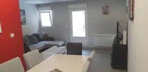 Cozy duplex house with terrace, reversible air conditioning - Image 3