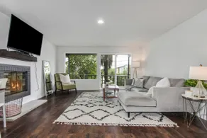 Downtown Kirkland - Luxury 3rd Street Retreat - Image 2