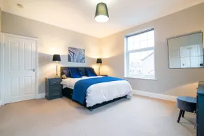 Modern Living 2 Bedroom Apartment South Wilmslow - Image 2