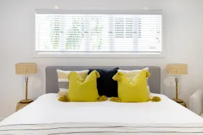 Rainforest Bungalow Retreat, Walk to Beach - Image 5