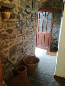 Holly Farm Cottage - Image 5