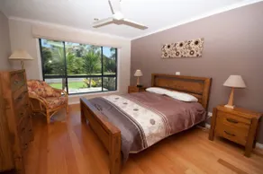 Cambroe - Casa moderna en la entrada de los lagos, frente al campo de golf y cerca de la playa - Image 4