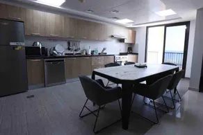 Lovely 3-BR Sea view apartment. Mina Al fajer. - Image 4