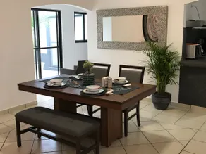 6 Charming apartment in downtown Cuerna. - Image 3