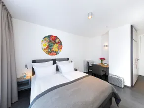 1 room apartment with kitchen on St. Pauli - Image 3